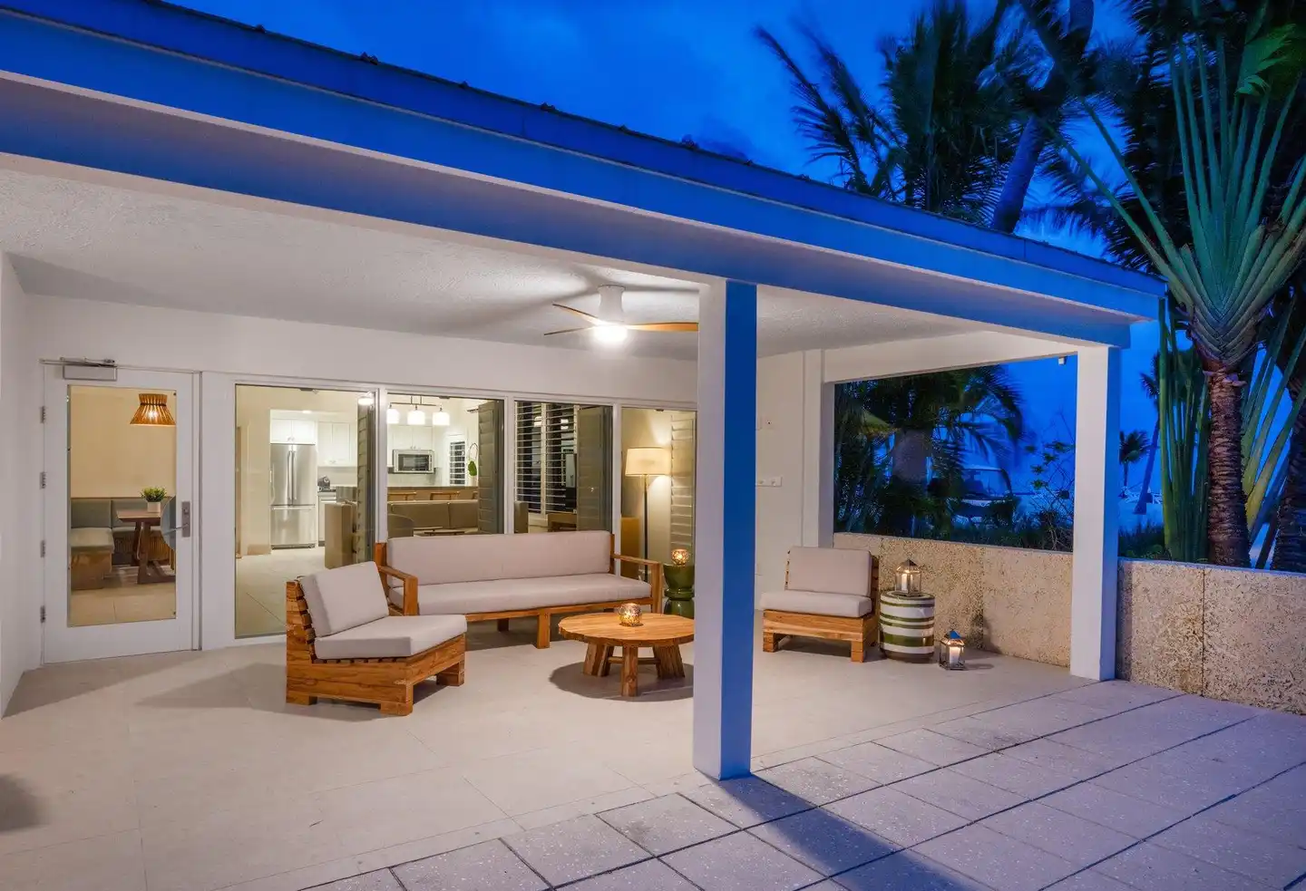 Islander Resort, a Guy Harvey Outpost Lobby