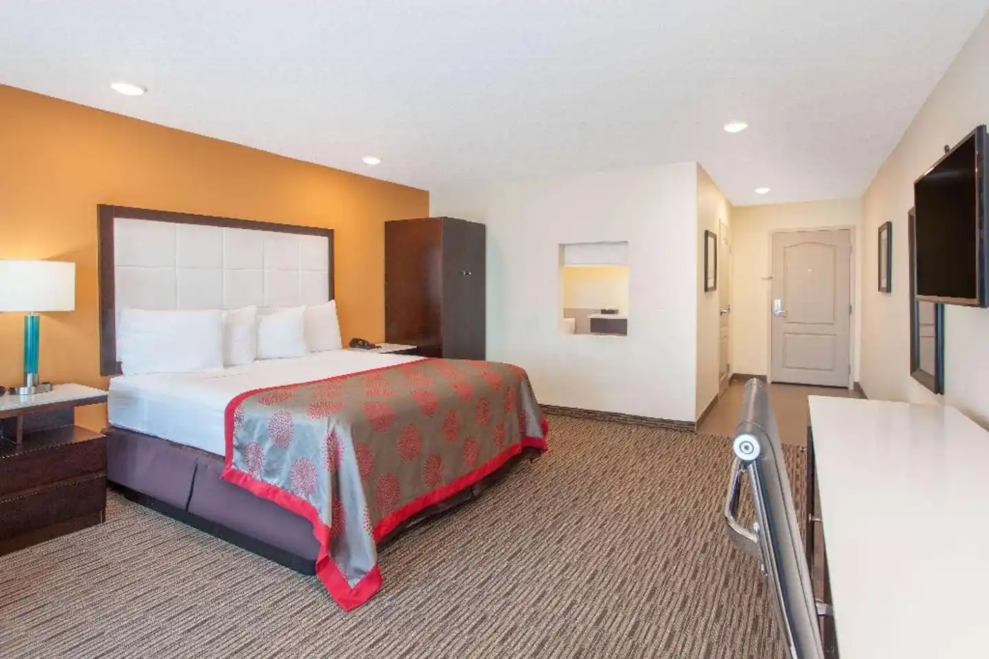 Ramada by Wyndham Culver City Wohnbeispiel