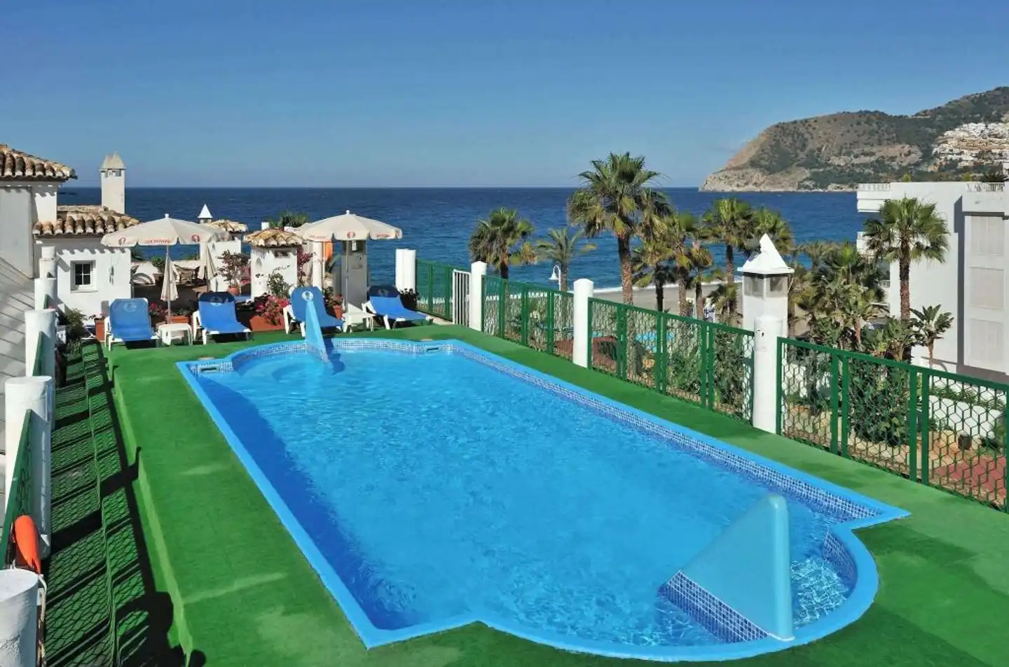 Sol Los Fenicios Pool