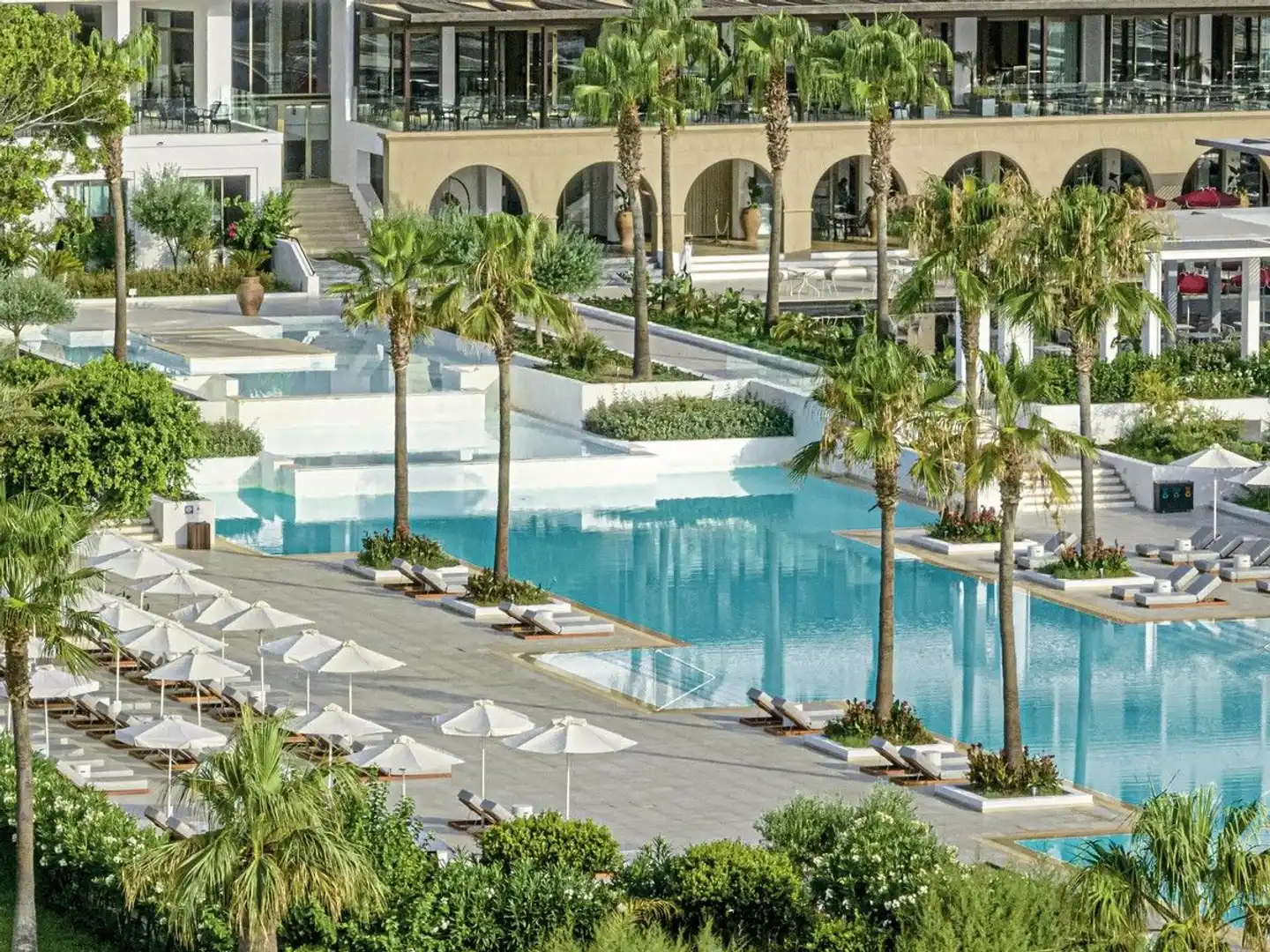 Grecotel Lux Me Dama Dama Pool