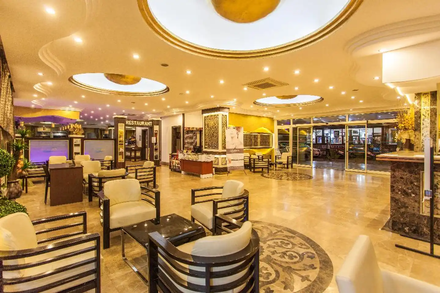 Kleopatra Ada Hotel Lobby