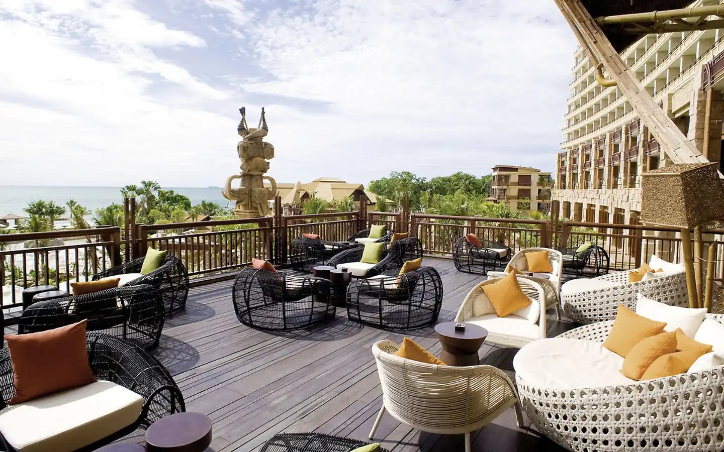 Centara Grand Mirage Beach Resort Pattaya Terrasse