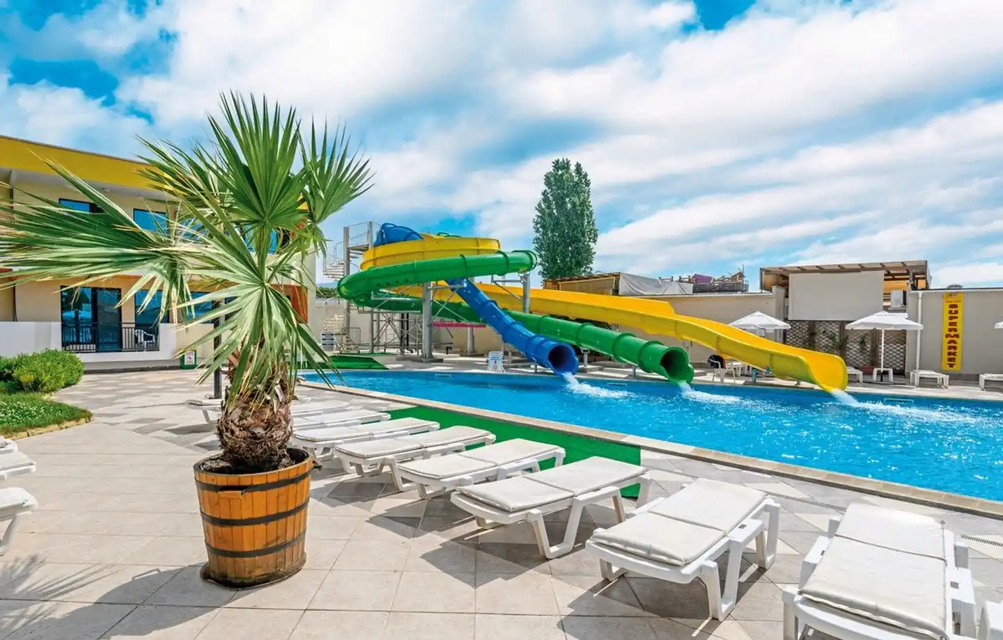 Glarus Beach Pool