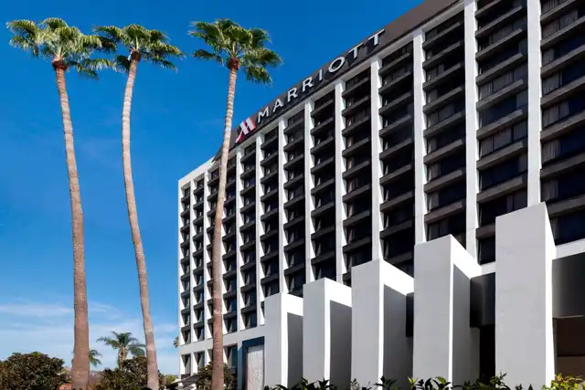 Beverly Hills Marriott Aussenansicht