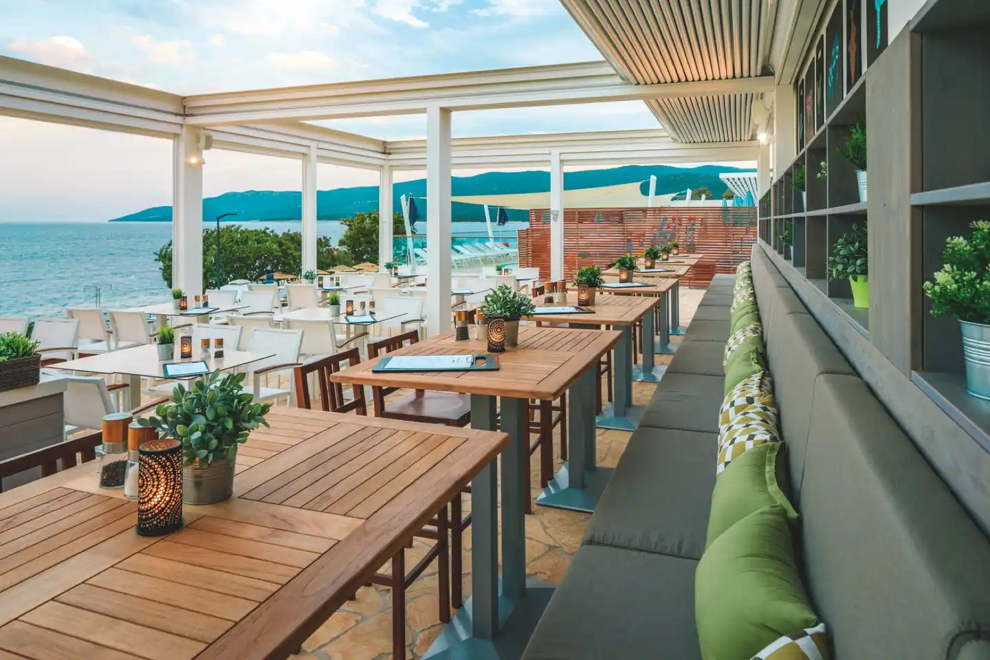 Valamar Bellevue Resort TERRACE