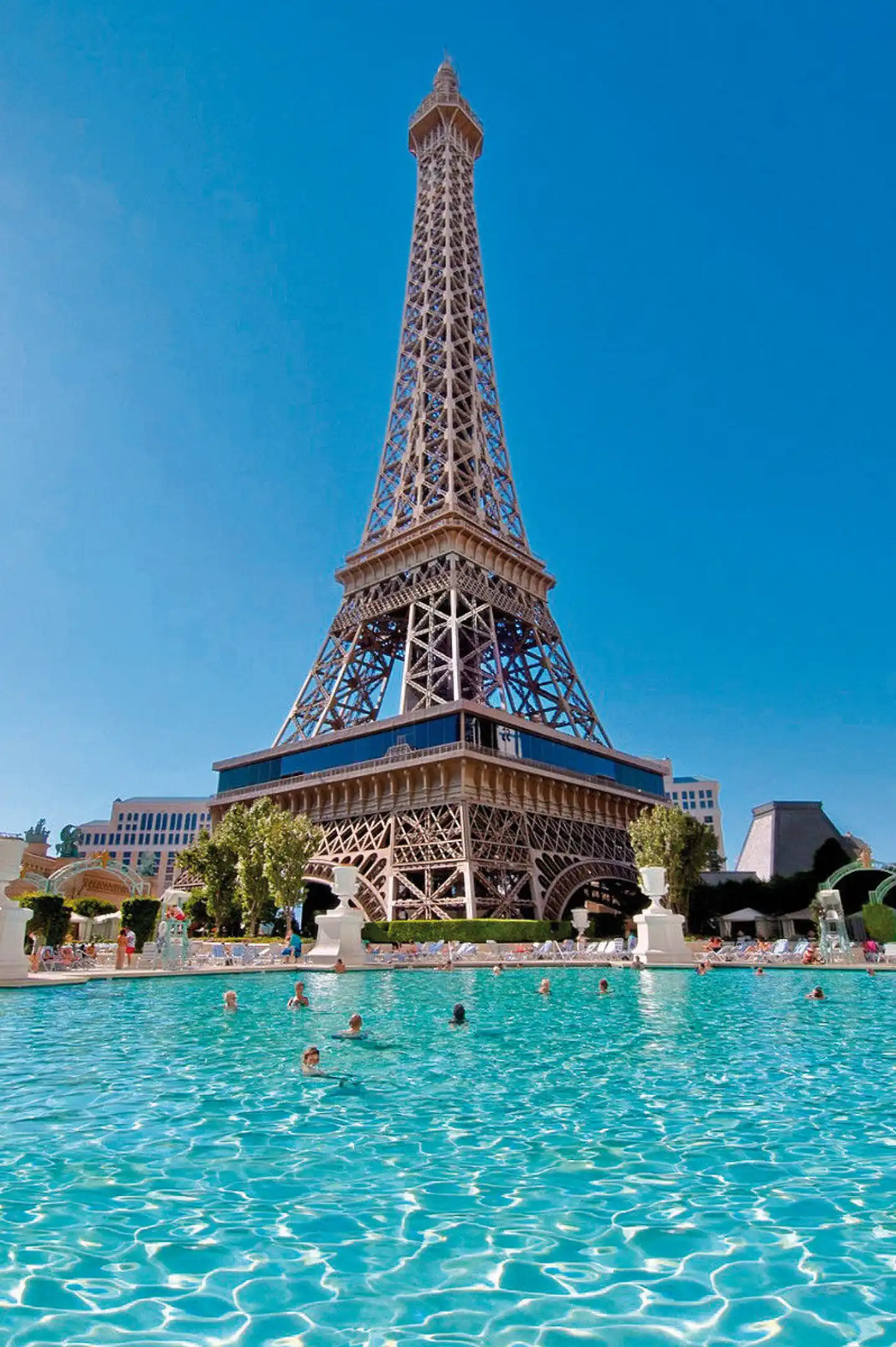 Paris Las Vegas Pool