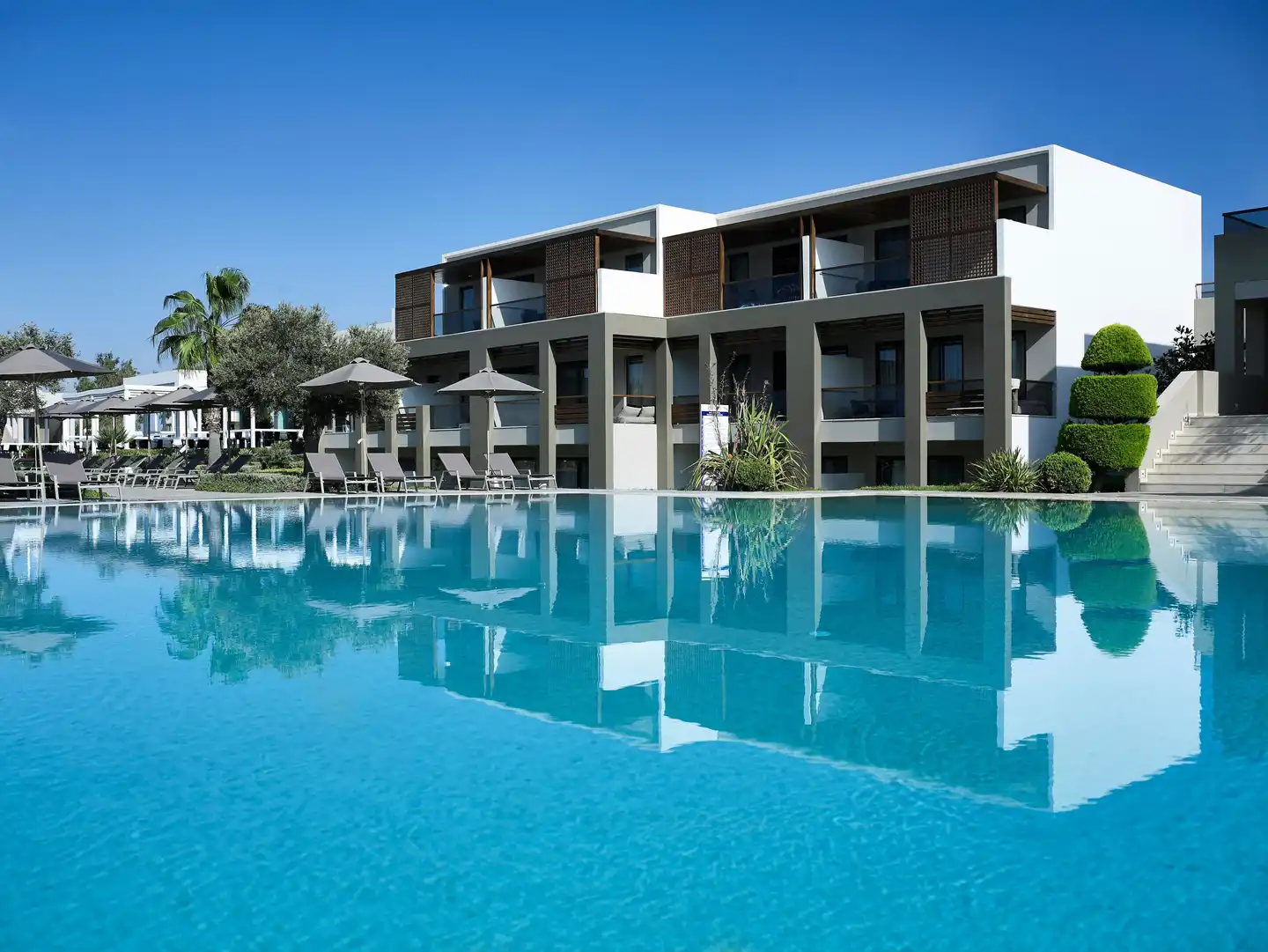 Sentido Pelagos Suites & Spa POOL