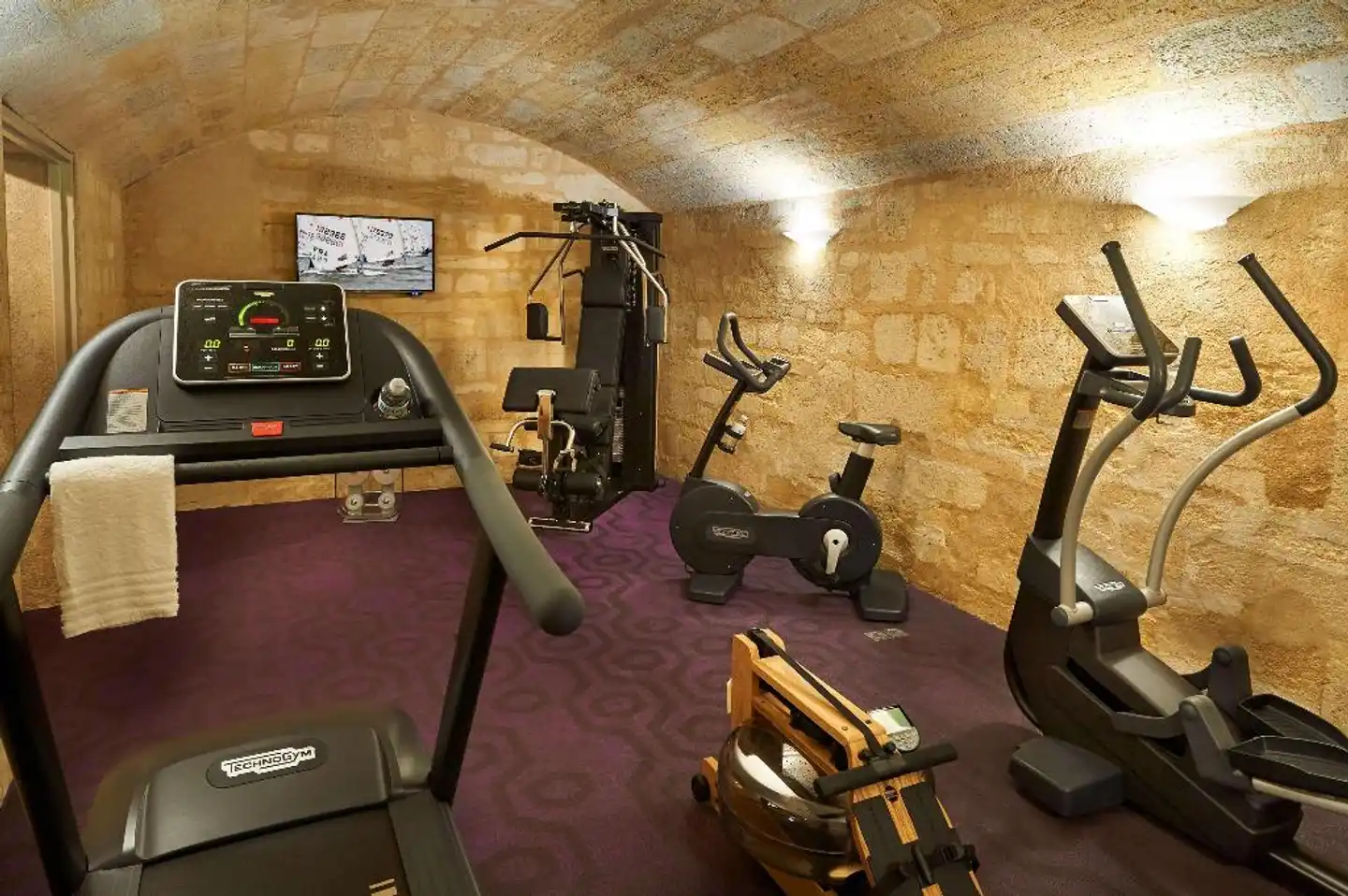 Best Western Premier Hotel Bordeaux Bayonne Etche-Ona Sport und Entertainment