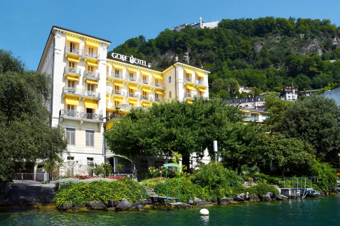 Golf Hotel René Capt Aussenansicht