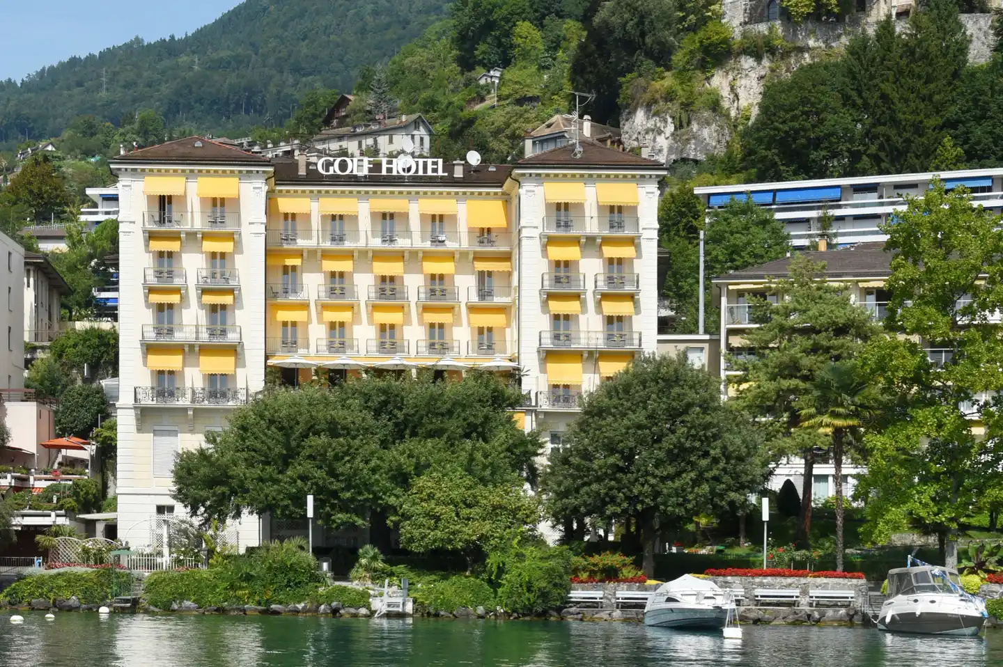 Golf Hotel René Capt Aussenansicht