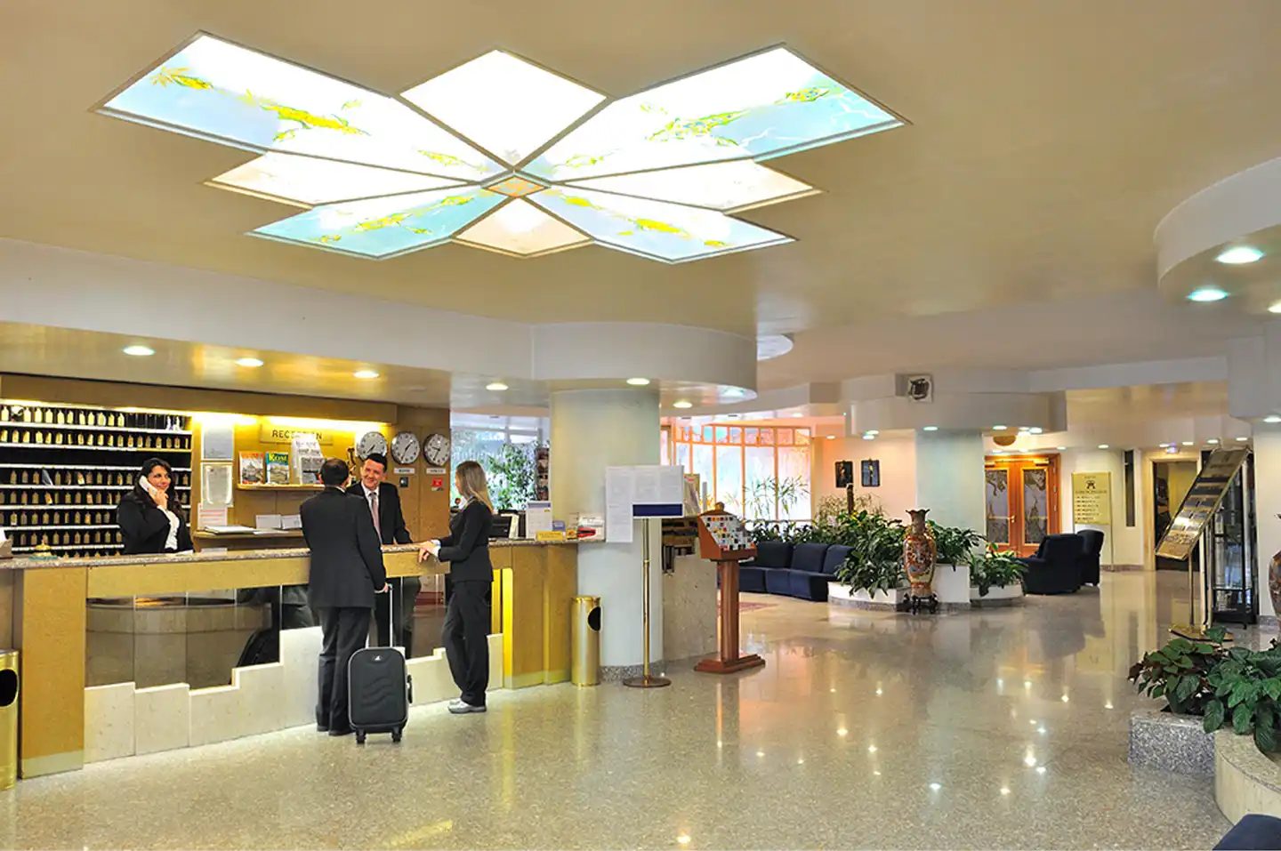 Pineta Palace Lobby