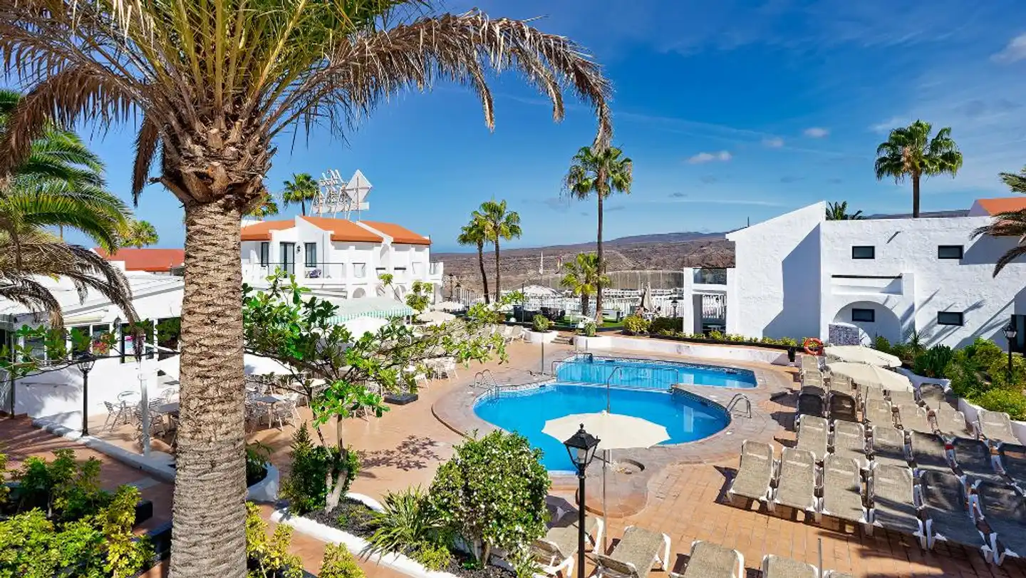 Ura Hotels & Resorts - Nido del Aguila Pool