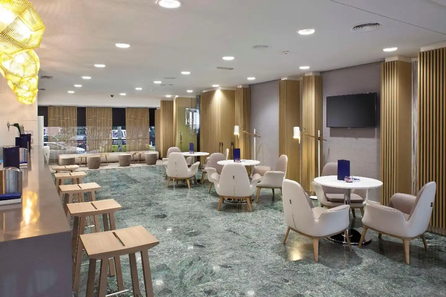 NH Madrid Ventas Lobby
