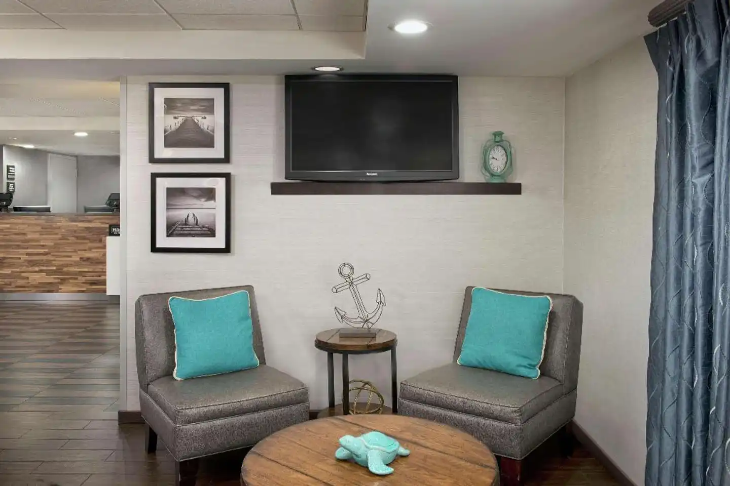Hampton Inn Hilton Head Lobby