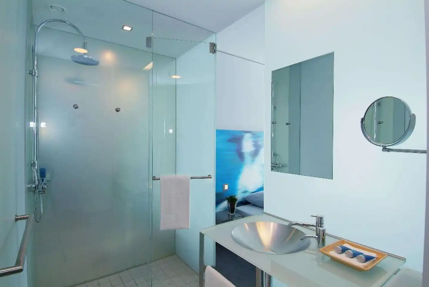 INNSiDE by Meliá München Parkstadt Schwabing Badezimmer