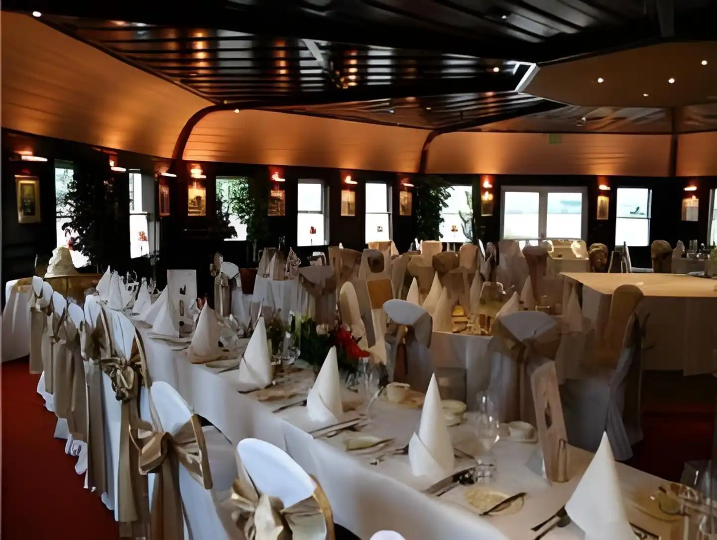 Harvey's Point Restaurant