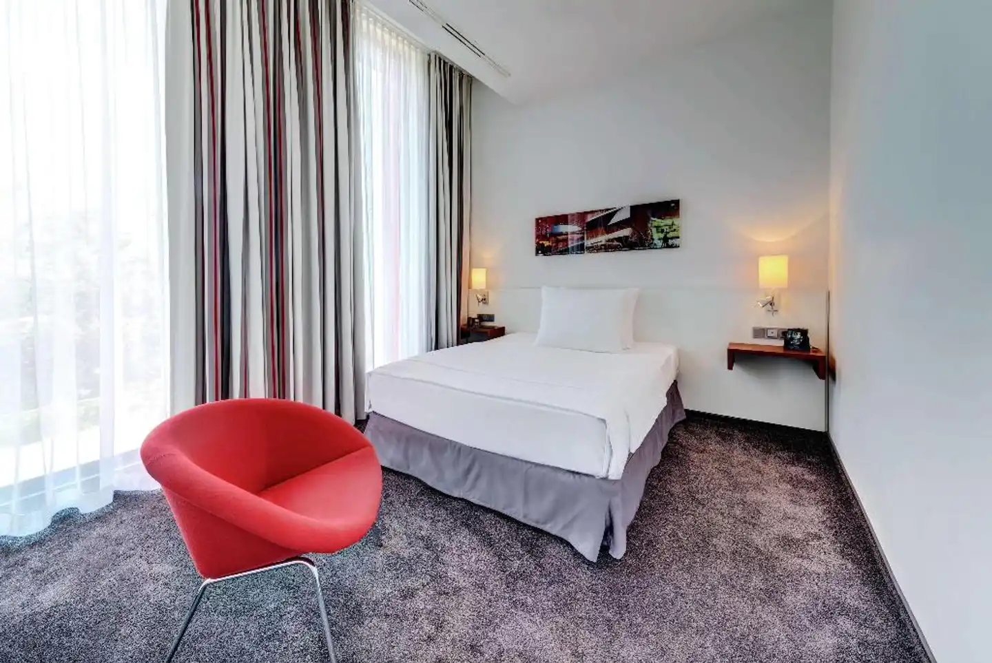 Hilton Garden Inn Stuttgart NeckarPark Wohnbeispiel