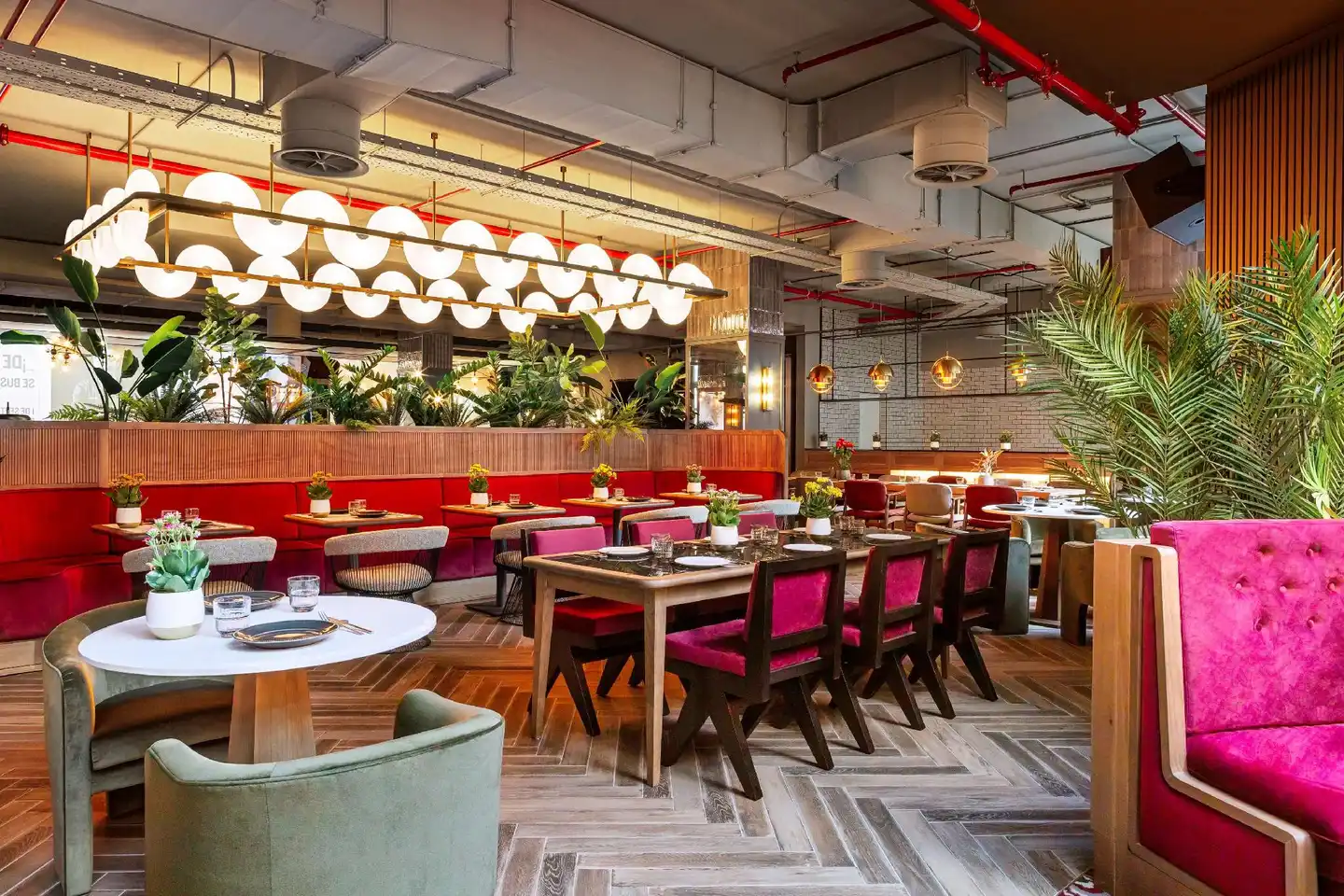 Radisson RED Madrid Restaurant