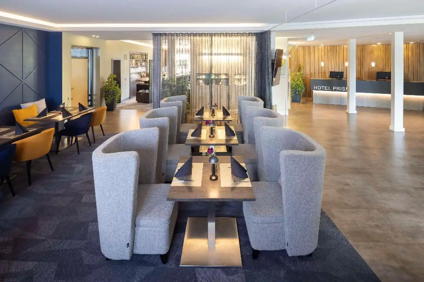 Best Western Hotel Prisma Lobby