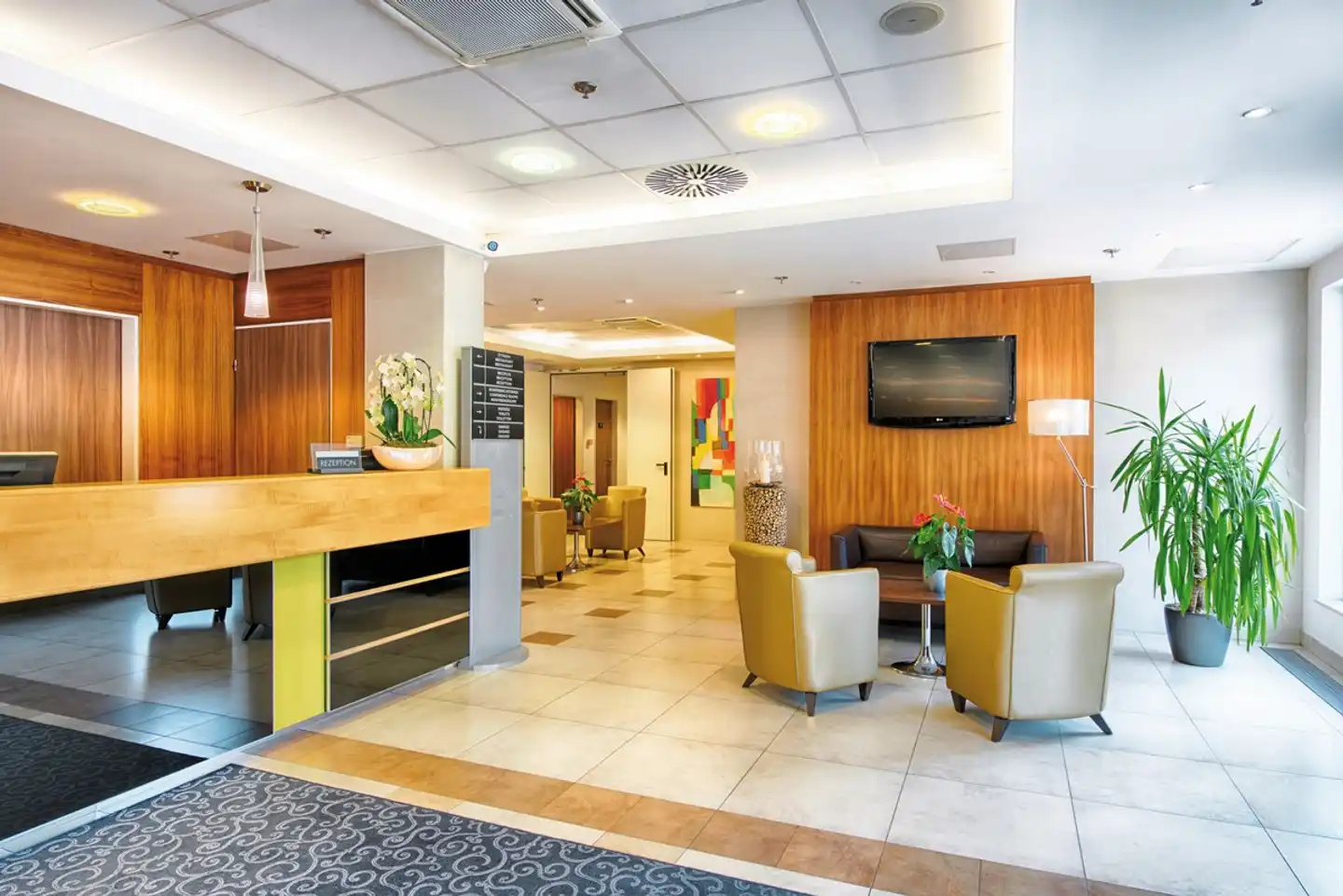 ACHAT Hotel Budapest Lobby