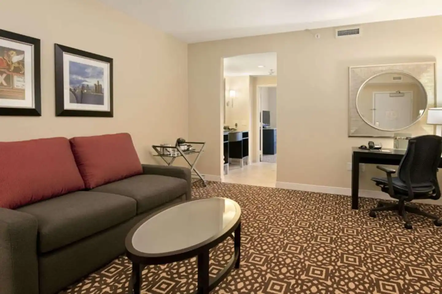 DoubleTree Suites by Hilton Detroit Downtown - Fort Shelby Wohnbeispiel