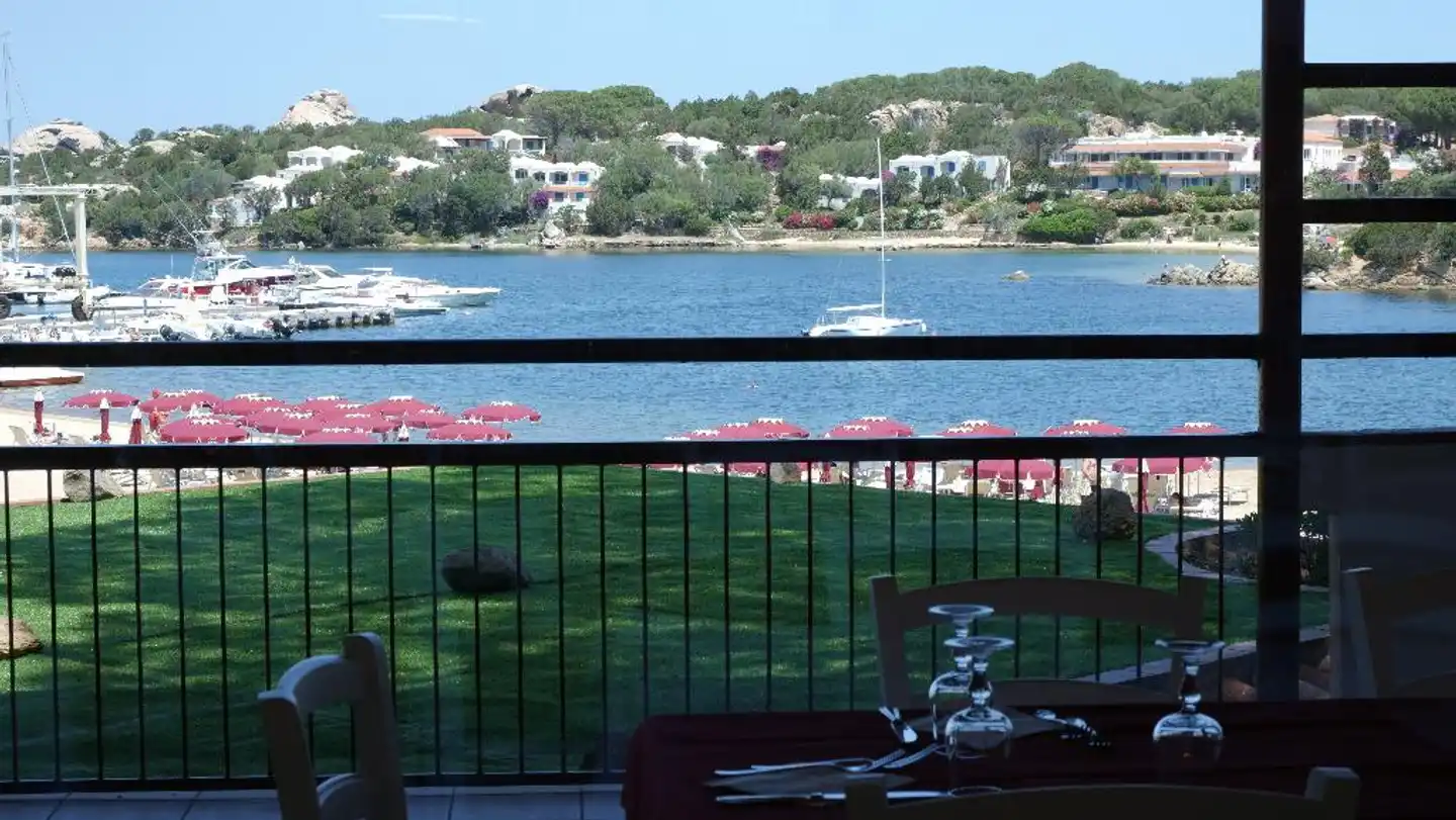 Club Esse Cala Bitta Terrasse