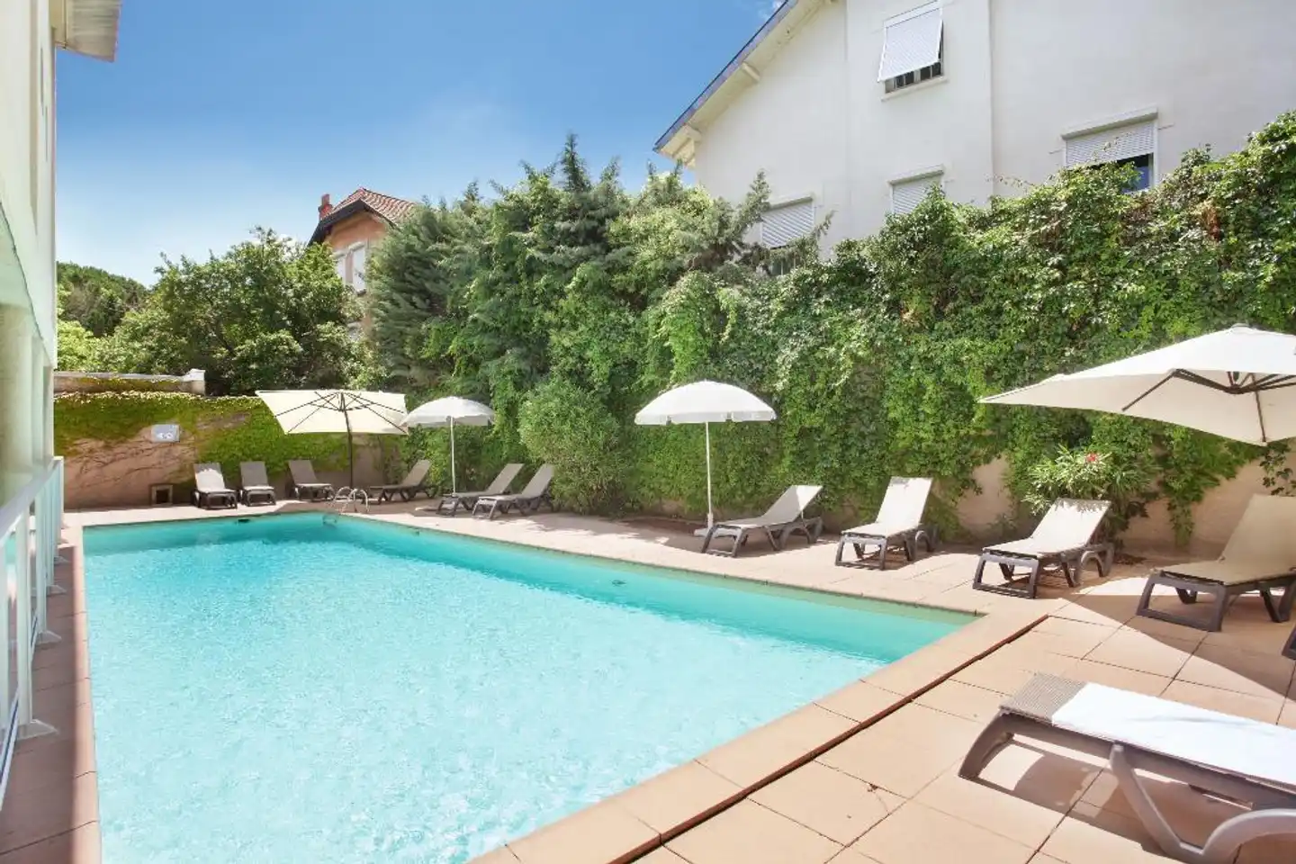 Appart'hôtel Odalys City Les Floridianes Pool