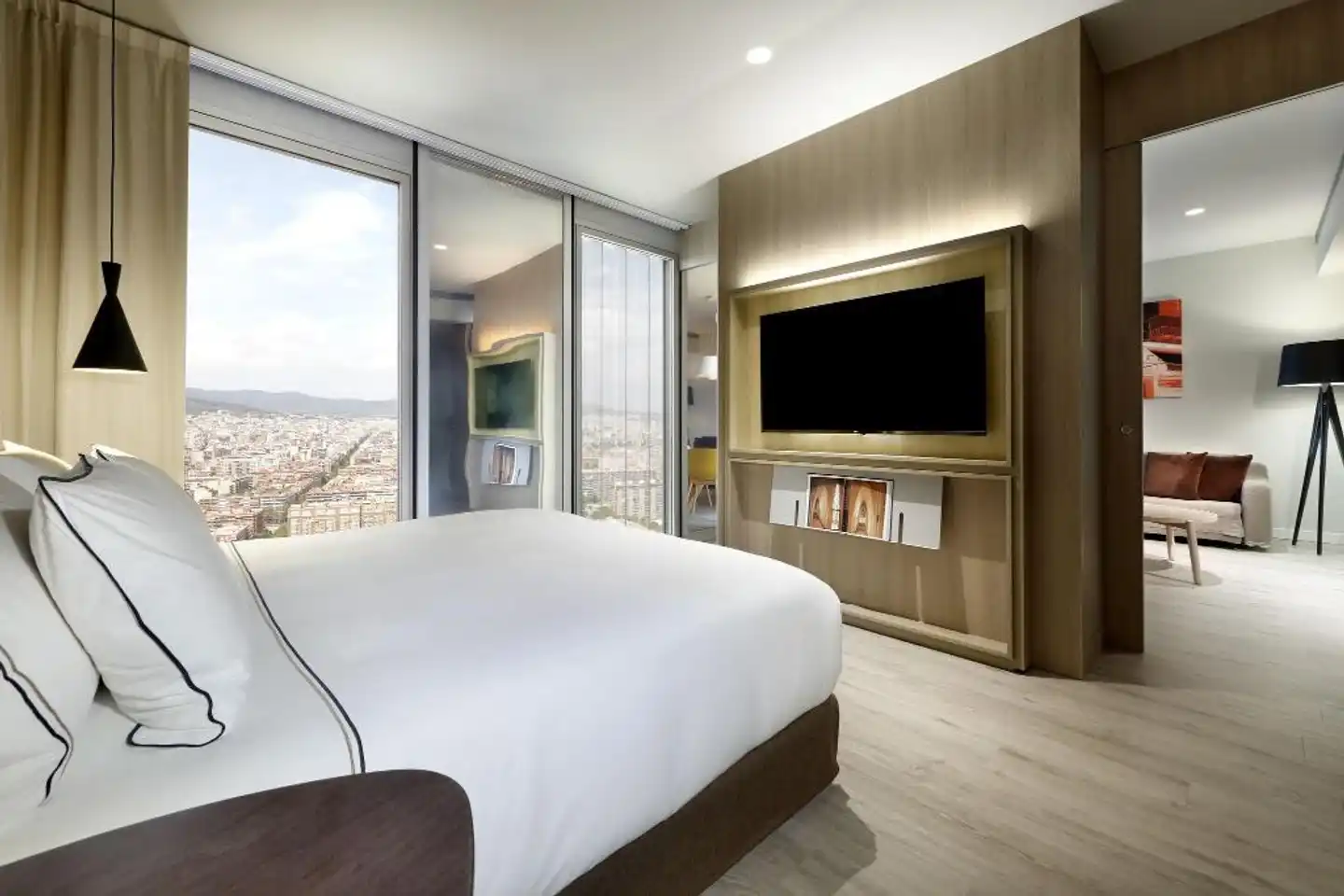 The Level at Melia Barcelona Sky Wohnbeispiel