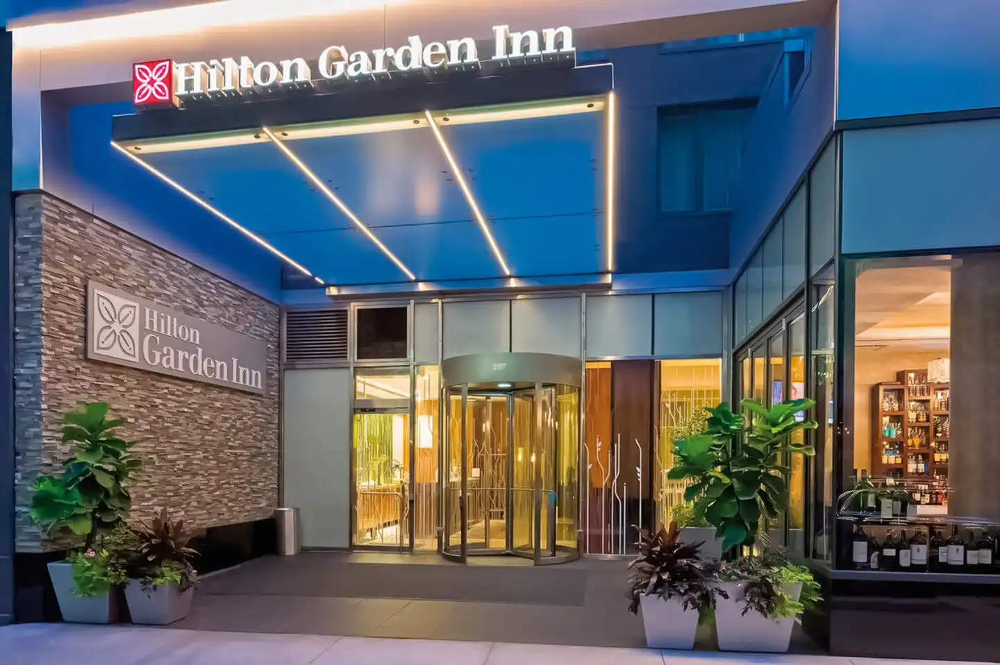 Hilton Garden Inn New York/Central Park South-Midtown West Aussenansicht