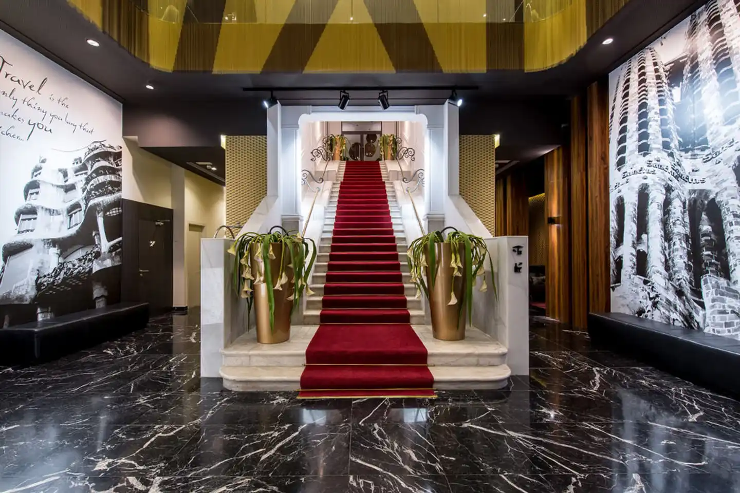 Vincci Gala Lobby