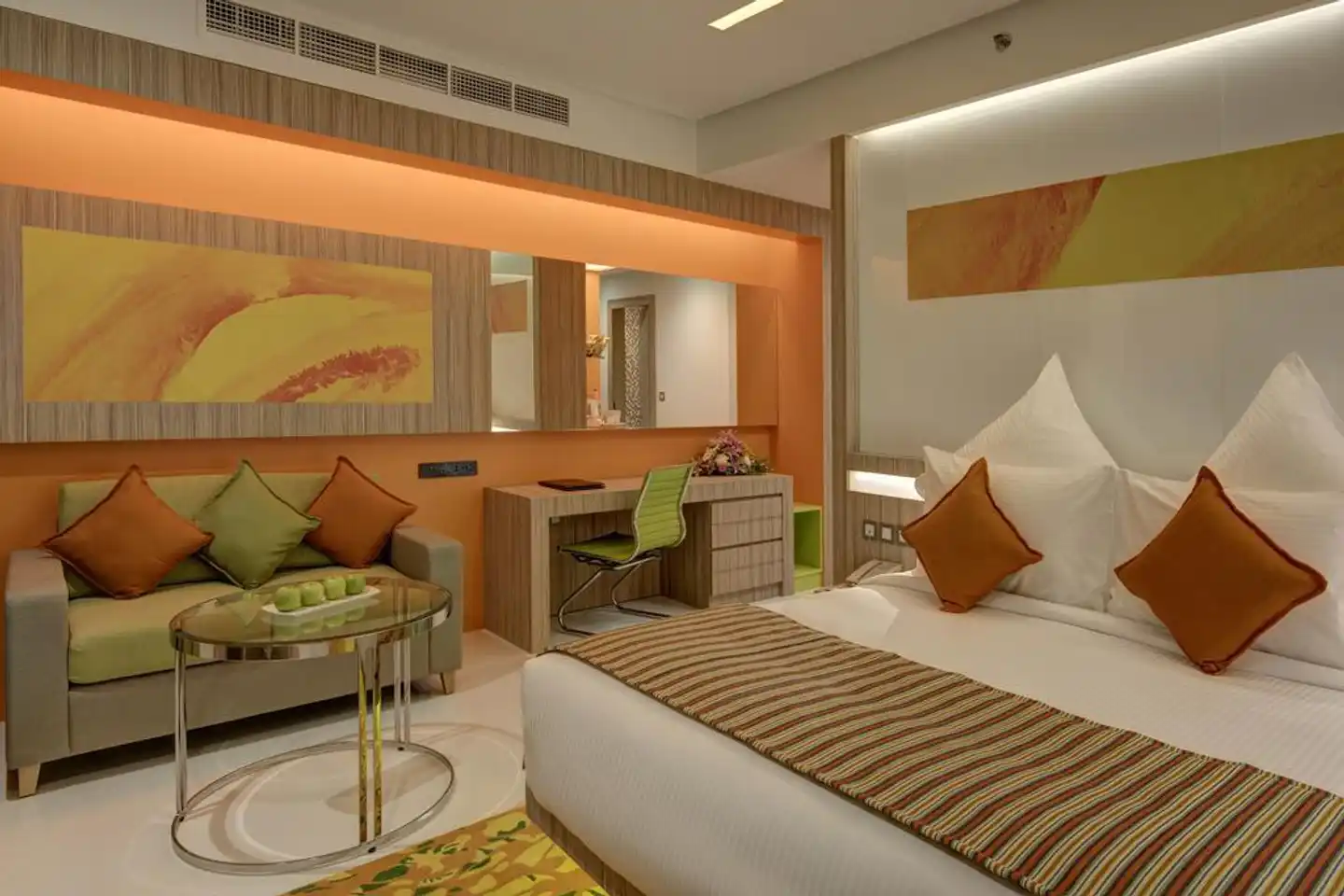 Al Khoory Atrium Hotel Wohnbeispiel