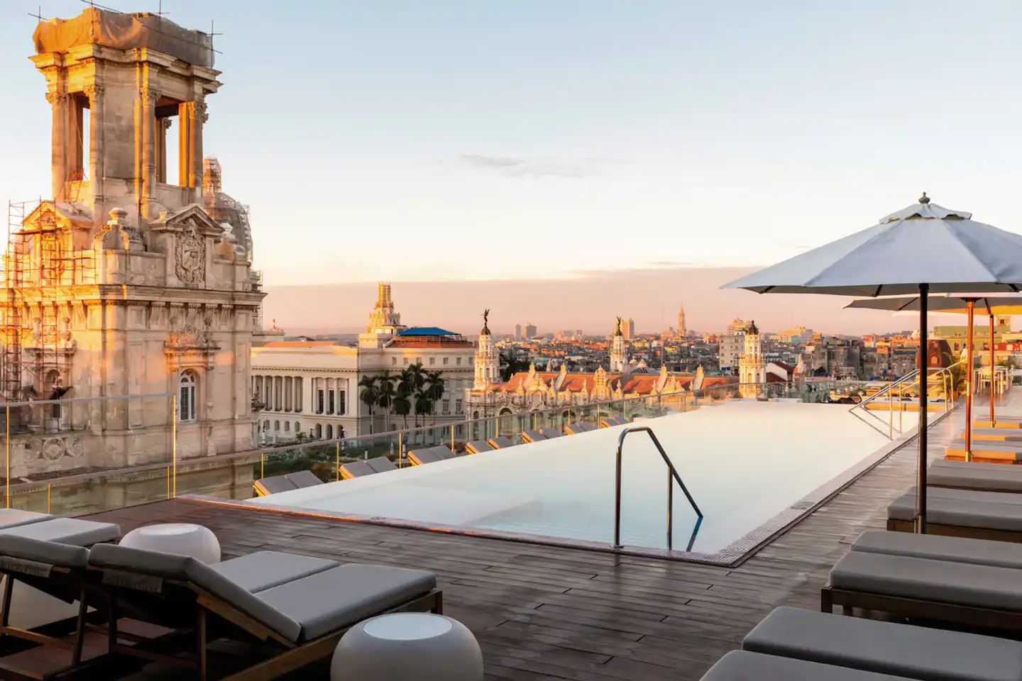 Gran Hotel Manzana Kempinski Terrasse