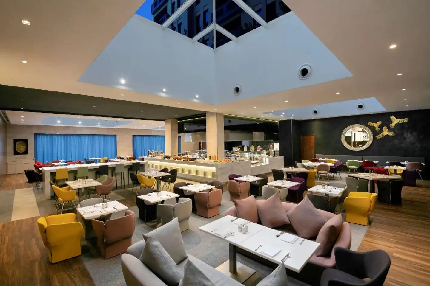 Hyatt Place Dubai Wasl District Restaurant