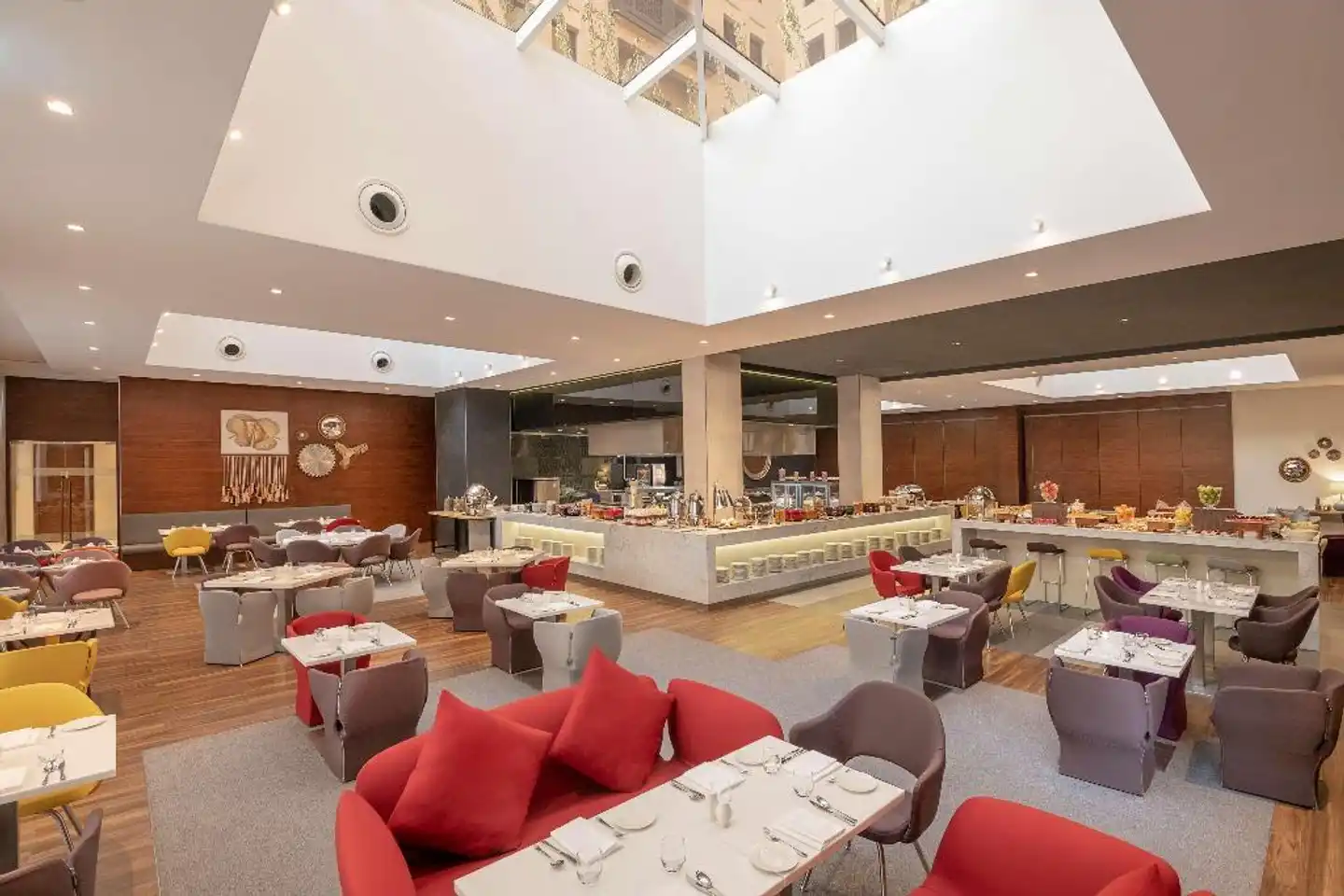 Hyatt Place Dubai Wasl District Restaurant