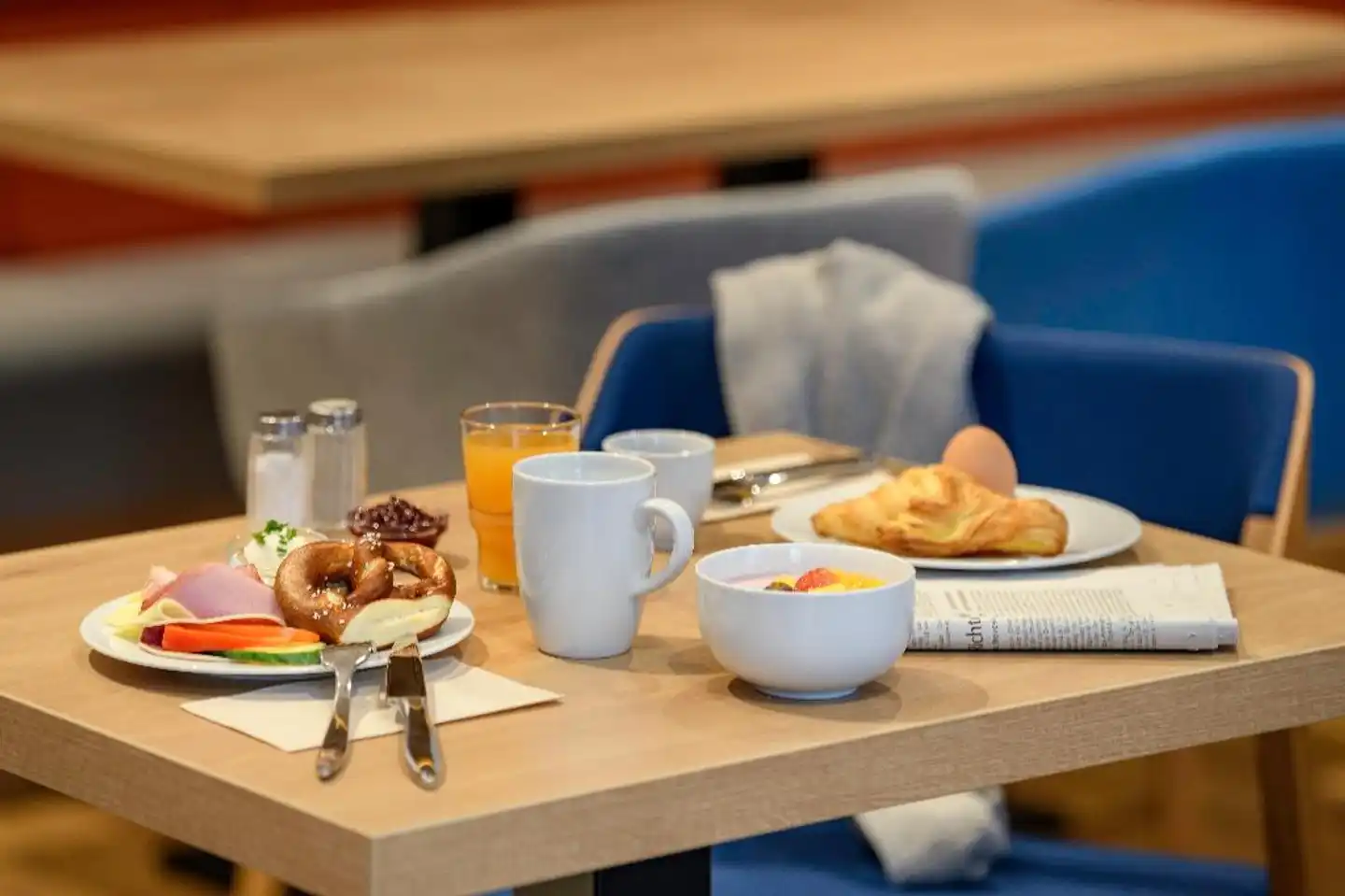 Holiday Inn Express Regensburg Restaurant