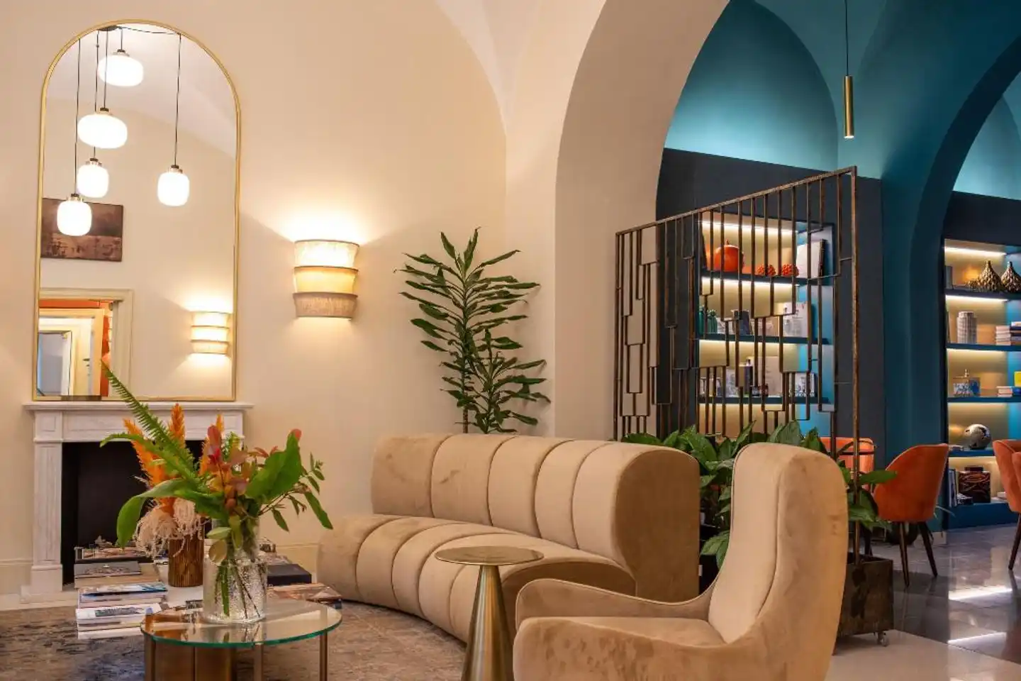 Sentho Roma Lobby