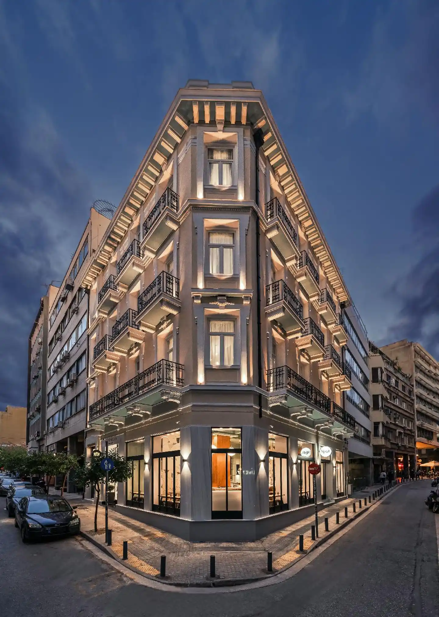 Praxitelous Luxury suites Aussenansicht