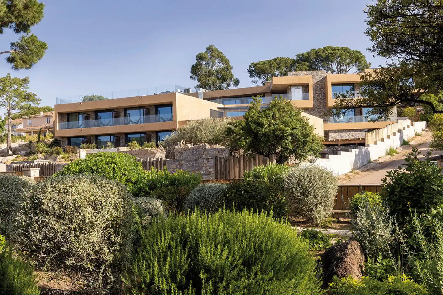 Les Regalia Hotel & Spa Aussenansicht