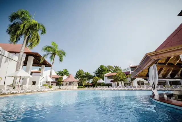 BlueBay Villas Doradas Pool