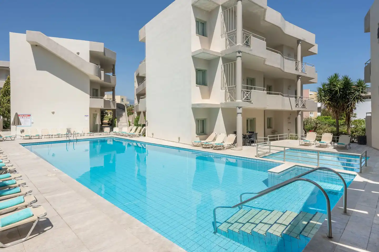 Summer Beach Hotel Pool