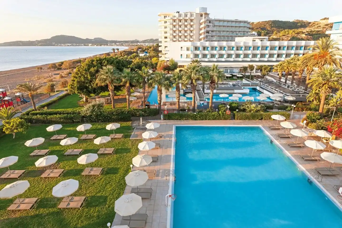 Blue Sea Beach Resort Aussenansicht