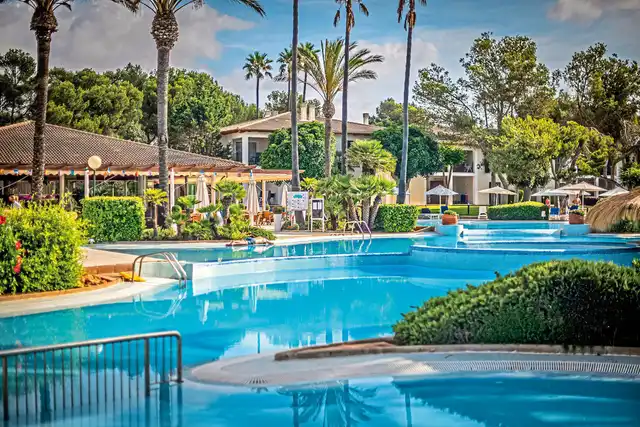 Blau Colonia Sant Jordi Pool