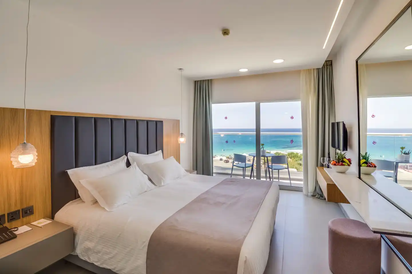 Napa Mermaid Hotel & Suites Wohnbeispiel