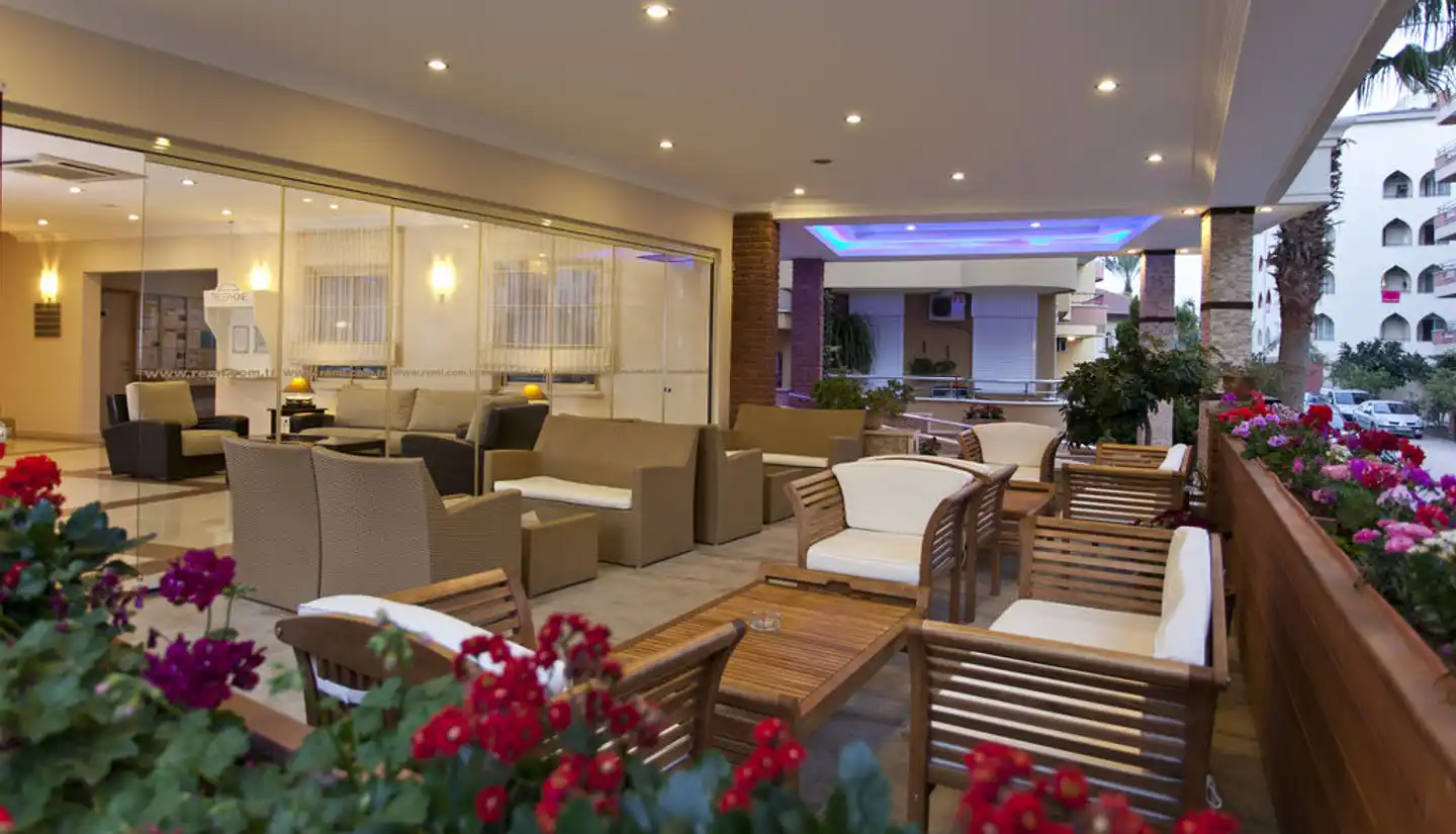 Remi Hotel Lobby