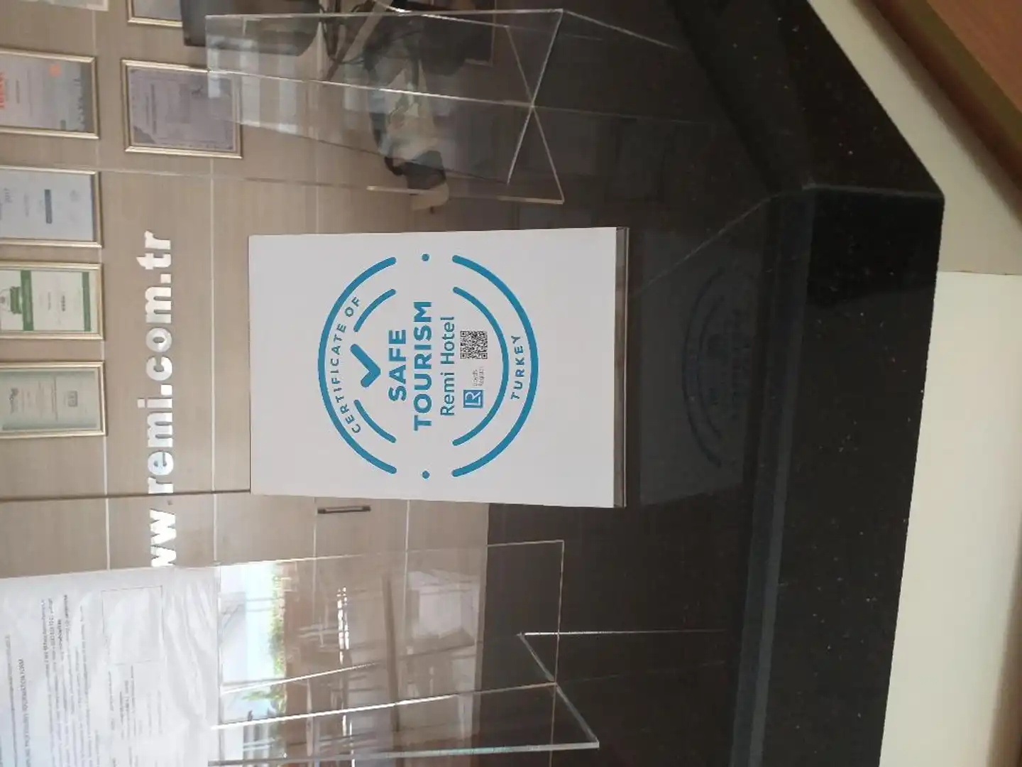 Remi Hotel Badezimmer