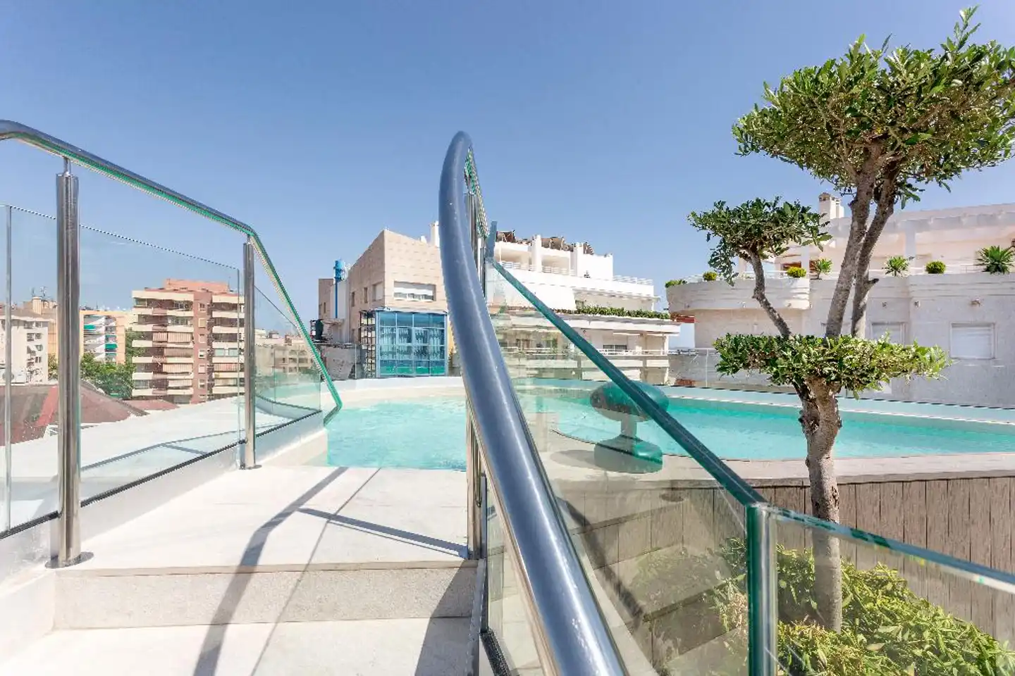 Lima Pool
