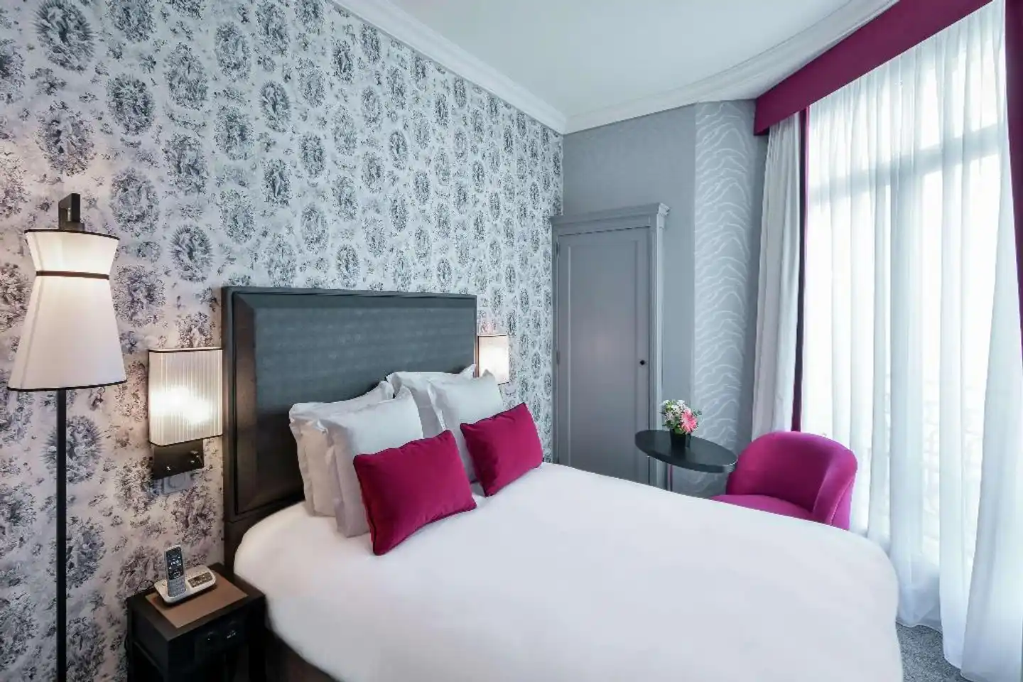Maison Astor Paris, Curio Collection by Hilton Wohnbeispiel
