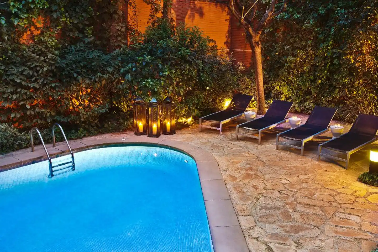 Hotel Balmes Pool