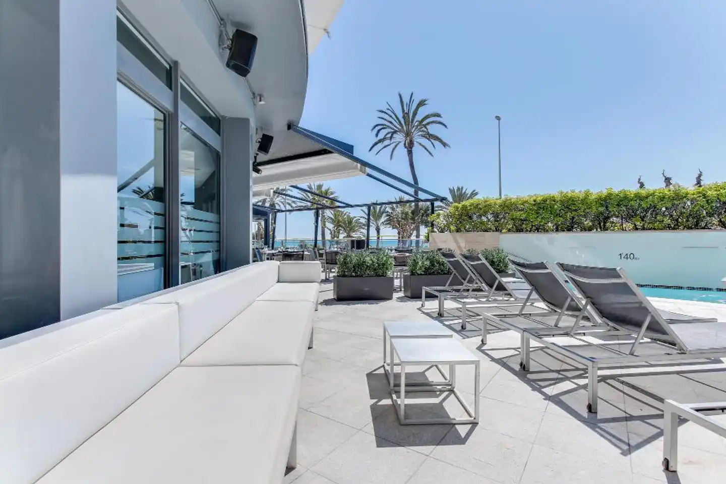 Calipolis Terrasse