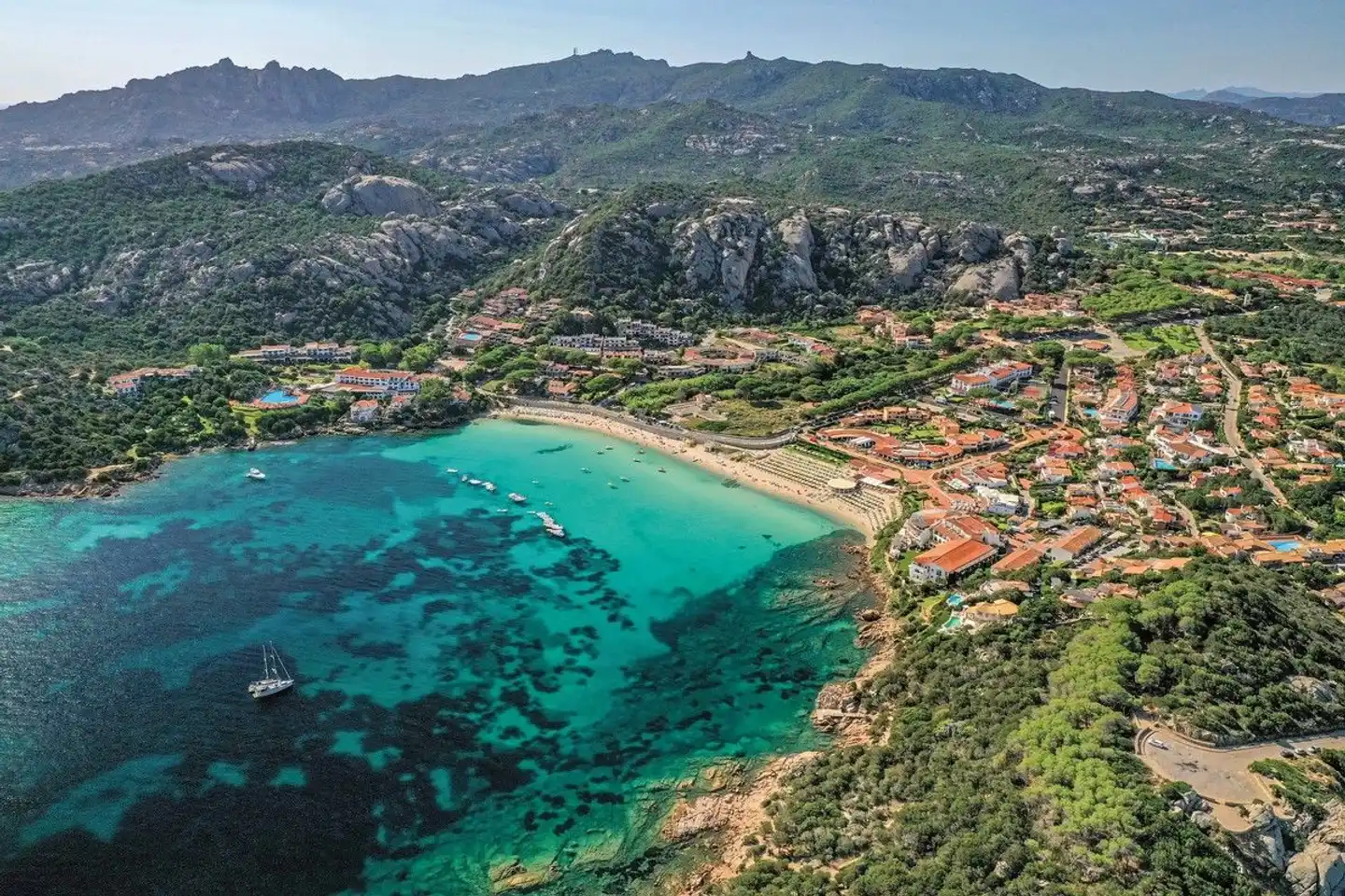 Club Hotel Baja Sardinia Landschaft